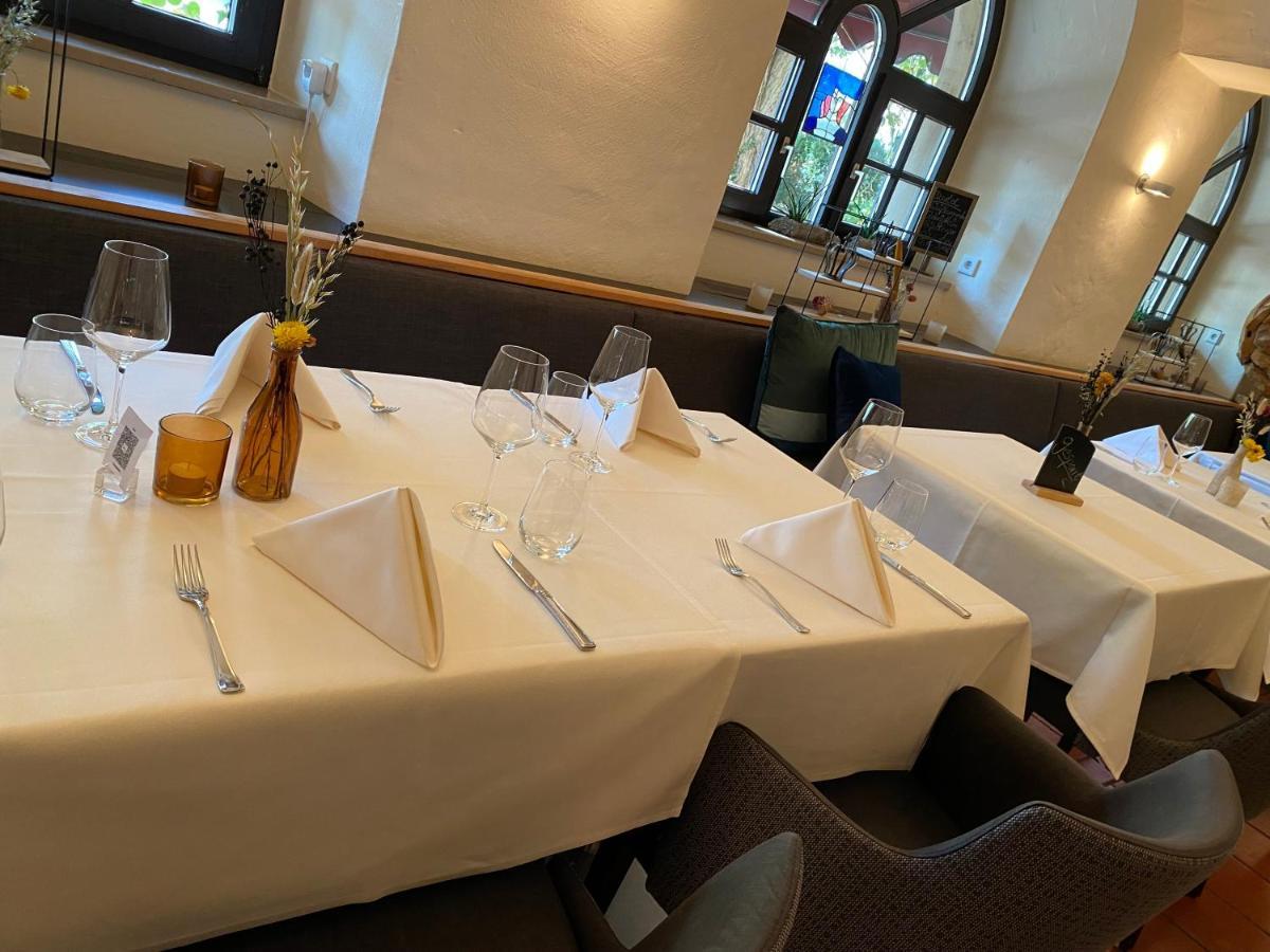 Herzogskelter Restaurant Hotel Gueglingen Екстер'єр фото