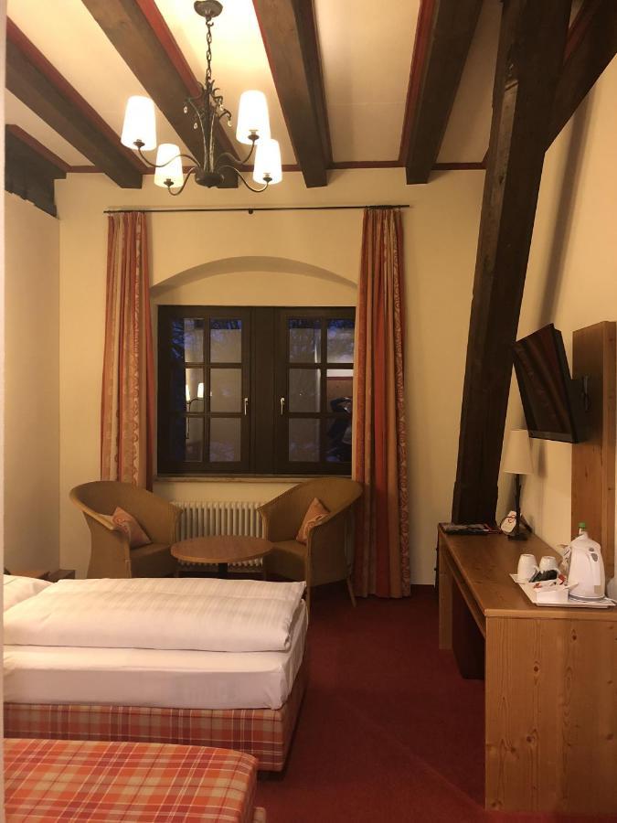 Herzogskelter Restaurant Hotel Gueglingen Екстер'єр фото
